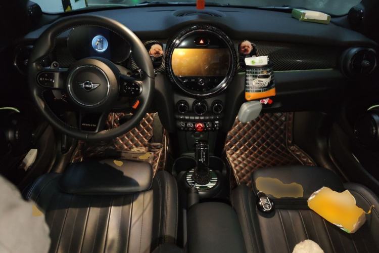 Used MINI 2023 2.0T COOPER S CABRIO Obsession Special Edition Center Console