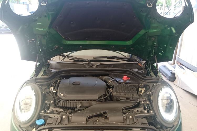 Used MINI 2023 Second Facelift 2.0T COOPER S CABRIO Artist Engine Bay
