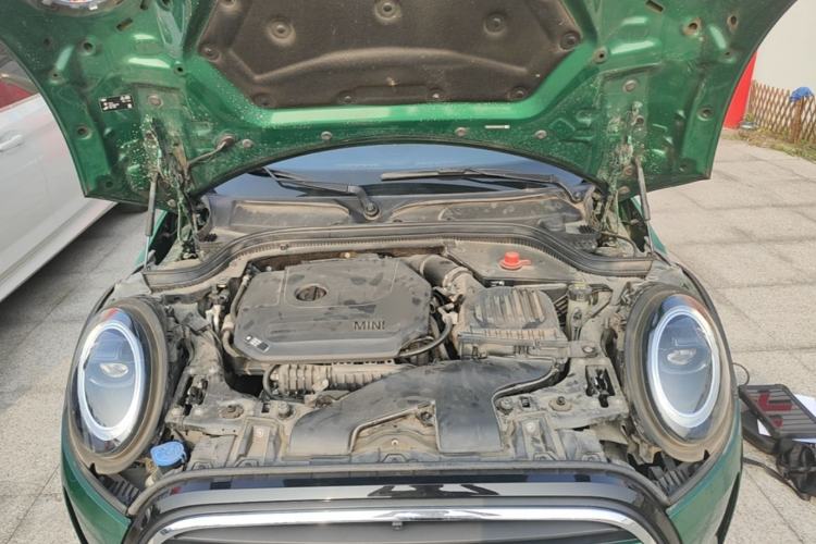 Used MINI 2023 1.5T COOPER Artist Engine Bay