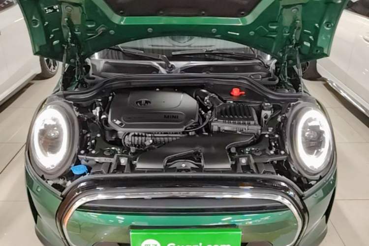 Used MINI 2023 1.5T ONE Five-Door Edition Engine Bay