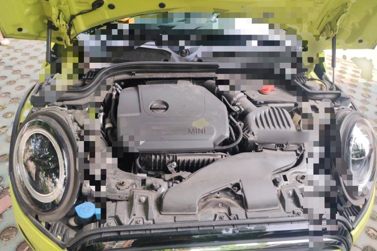 Used MINI 2023 Updated 1.5T COOPER Artist Five-Door Edition Engine Bay