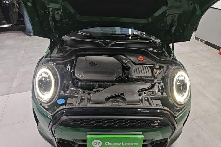 Used MINI 2023 2.0T COOPER S Artist Engine Bay