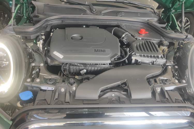 Used MINI 2023 Updated 1.5T COOPER Artist Five-Door Edition Engine Bay