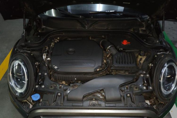Used MINI 2023 2.0T COOPER S CABRIO Obsession Special Edition Engine Bay