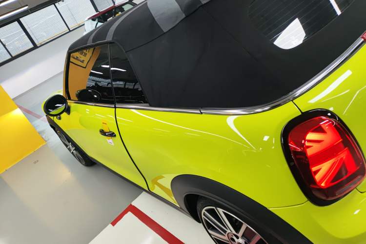 Used MINI 2023 2.0T COOPER S CABRIO Artist Exterior 3