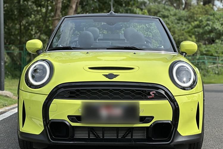Used MINI 2023 Second Facelift 2.0T COOPER S CABRIO Artist Exterior 4