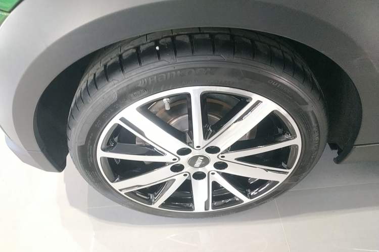Used MINI 2023 Updated 1.5T COOPER Artist Exterior 5