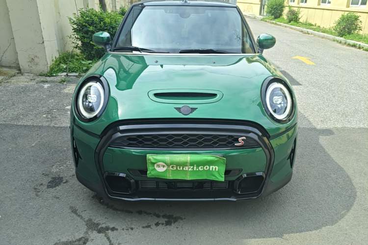 Used MINI 2023 Second Facelift 2.0T COOPER S CABRIO Artist Front
