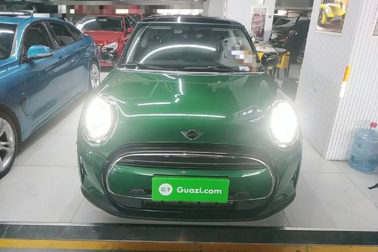 Used MINI 2023 Updated 1.5T COOPER Artist Front