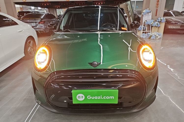 Used MINI 2023 1.5T COOPER Artist Five-Door Edition Front