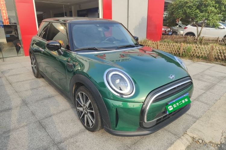 Used MINI 2023 1.5T COOPER Artist Front Right 45 Deg