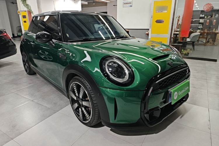 Used MINI 2023 2.0T COOPER S Artist Front Right 45 Deg