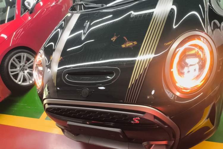 Used MINI 2023 2.0T COOPER S Artist Front