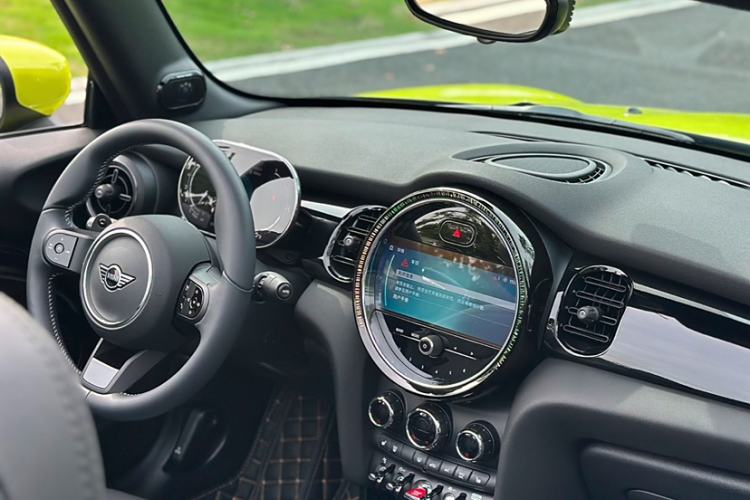 Used MINI 2023 Second Facelift 2.0T COOPER S CABRIO Artist Gear Lever