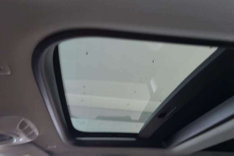 Used MINI 2023 1.5T ONE Headliner