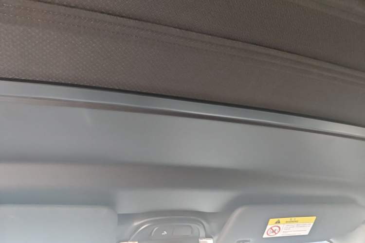 Used MINI 2023 Second Facelift 2.0T COOPER S CABRIO Artist Headliner