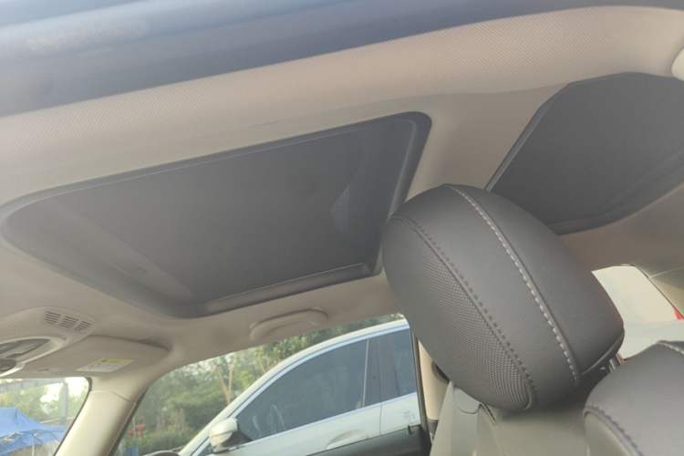 Used MINI 2023 1.5T COOPER Artist Headliner