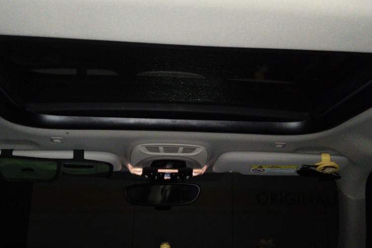 Used MINI 2023 1.5T COOPER Artist Headliner