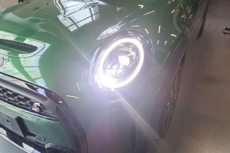 Used MINI 2023 Second Facelift 2.0T COOPER S CABRIO Artist Left Front Headlight