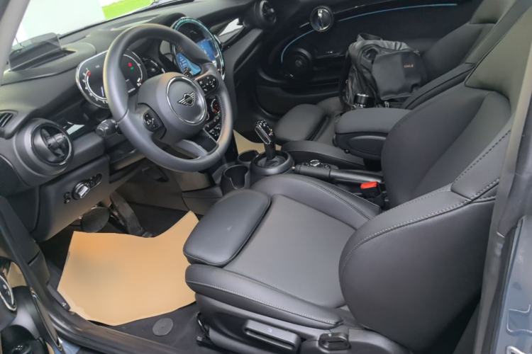 Used MINI 2023 2.0T COOPER S Arc Edition Left Front Seat