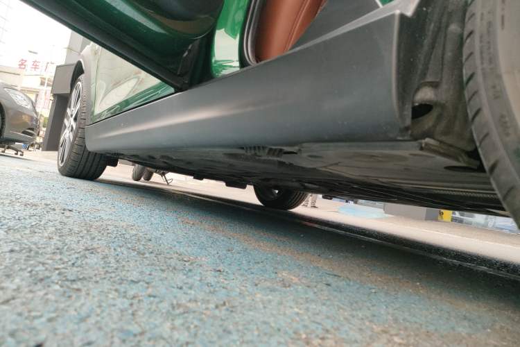 Used MINI 2023 Facelift 2.0T COOPER S Artist Five-Door Edition Left Side Sill