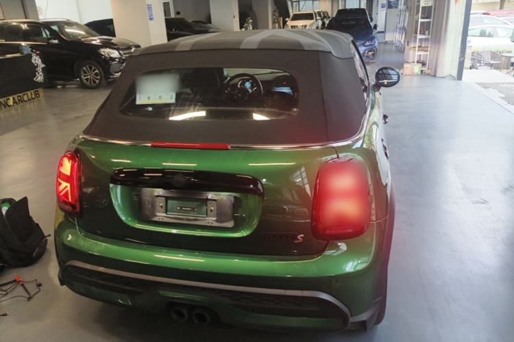 Used MINI 2023 Second Facelift 2.0T COOPER S CABRIO Artist Rear