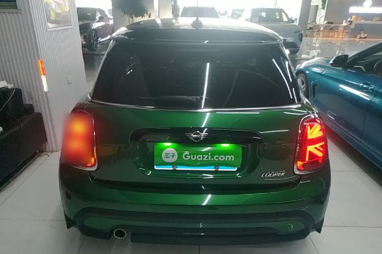 Used MINI 2023 Updated 1.5T COOPER Artist Rear