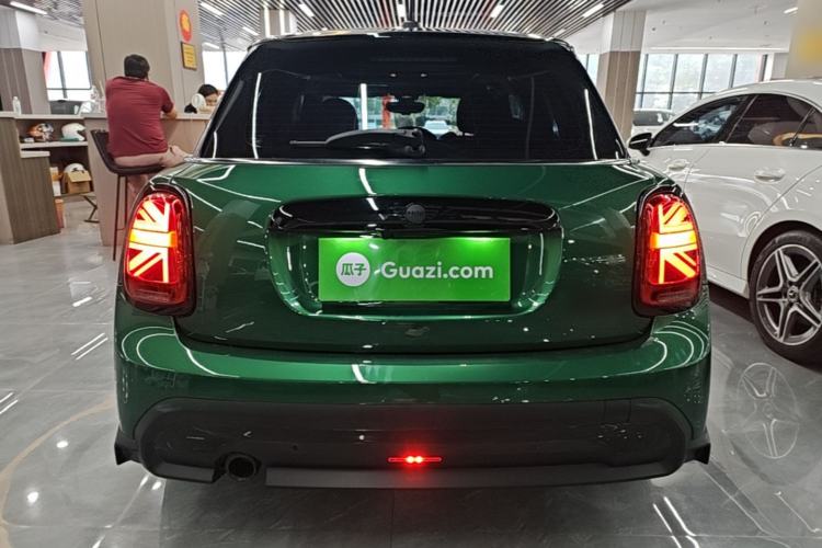 Used MINI 2023 1.5T COOPER Artist Five-Door Edition Rear
