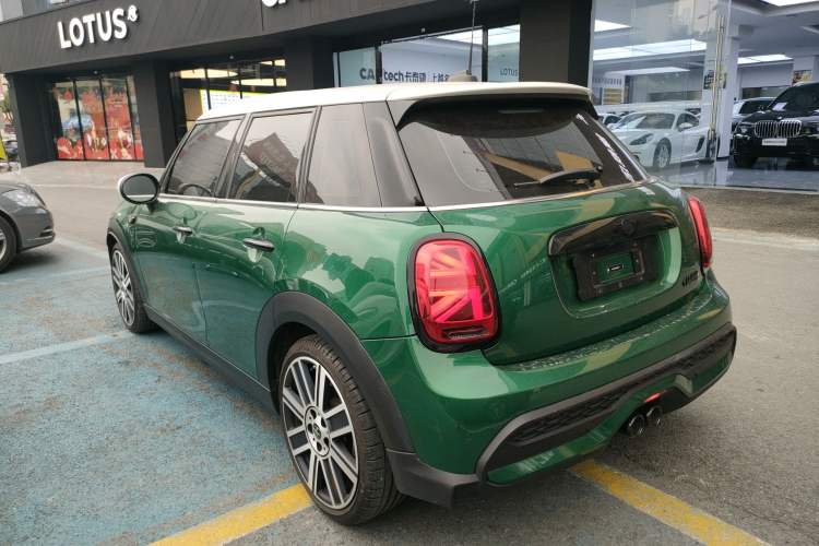 Used MINI 2023 Facelift 2.0T COOPER S Artist Five-Door Edition Rear Left 45 Deg