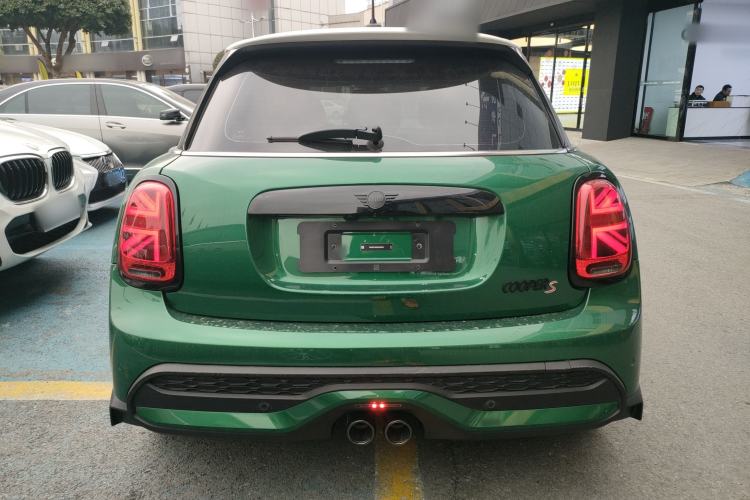 Used MINI 2023 Facelift 2.0T COOPER S Artist Five-Door Edition Rear