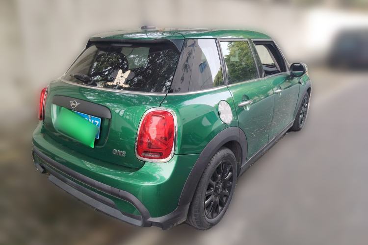 Used MINI 2023 1.5T ONE Five-Door Edition Rear Right 45 Deg
