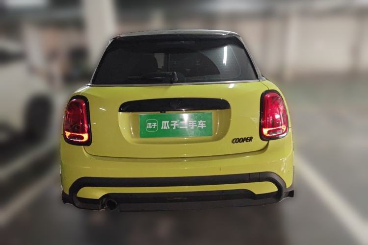 Used MINI 2023 1.5T COOPER Artist Five-Door Edition Rear