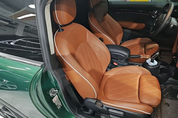 Used MINI 2023 2.0T COOPER S Artist Right Front Seat