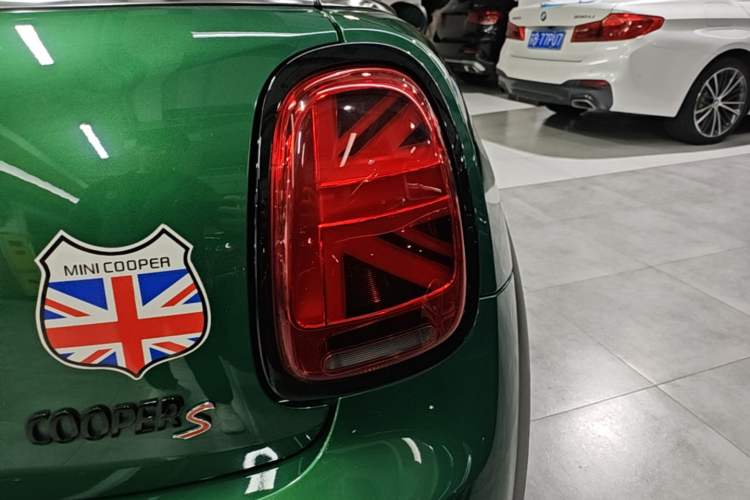 Used MINI 2023 2.0T COOPER S Artist Right Rear Taillight