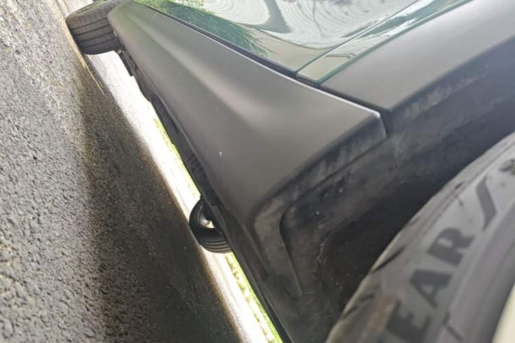 Used MINI 2023 Second Facelift 2.0T COOPER S CABRIO Artist Right Side Sill