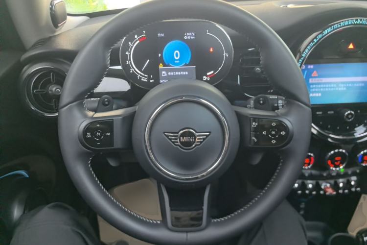Used MINI 2023 2.0T COOPER S Arc Edition Steering Wheel