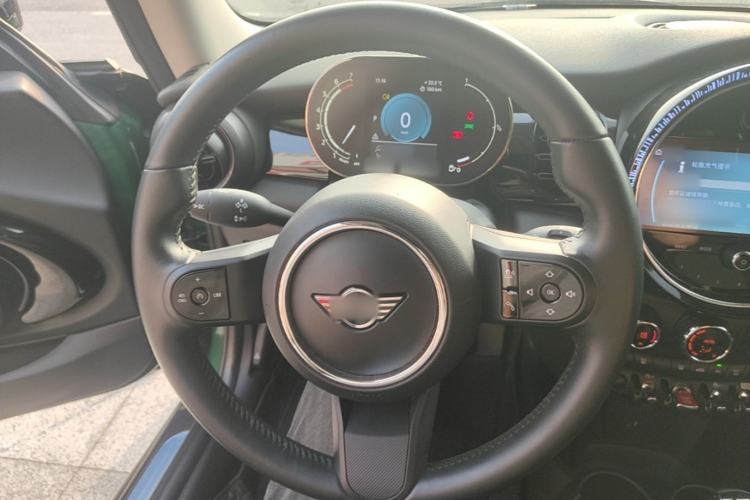 Used MINI 2023 1.5T COOPER Artist Steering Wheel
