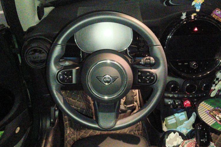 Used MINI 2023 1.5T COOPER Artist Steering Wheel