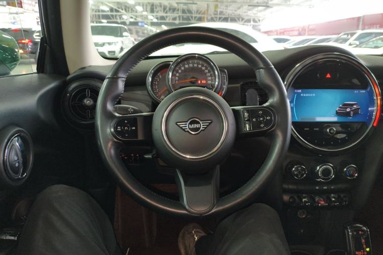 Used MINI 2023 1.5T ONE Steering Wheel