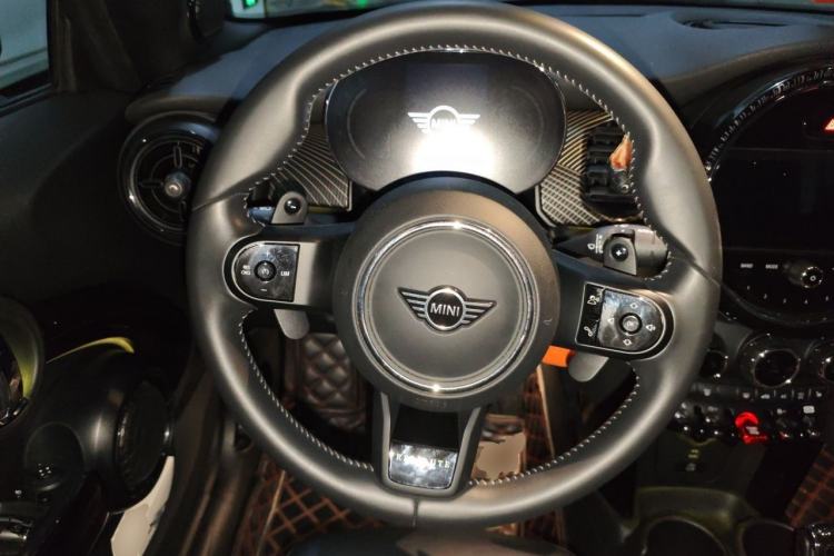 Used MINI 2023 2.0T COOPER S CABRIO Obsession Special Edition Steering Wheel