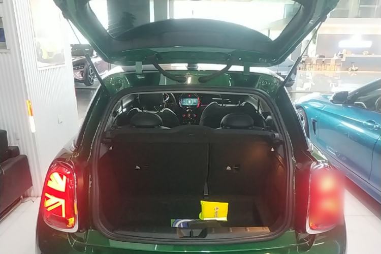 Used MINI 2023 Updated 1.5T COOPER Artist Trunk