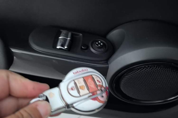 Used MINI 2023 1.5T ONE Vehicle Key