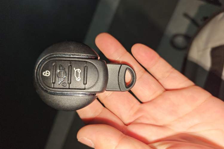 Used MINI 2023 1.5T COOPER Artist Vehicle Key