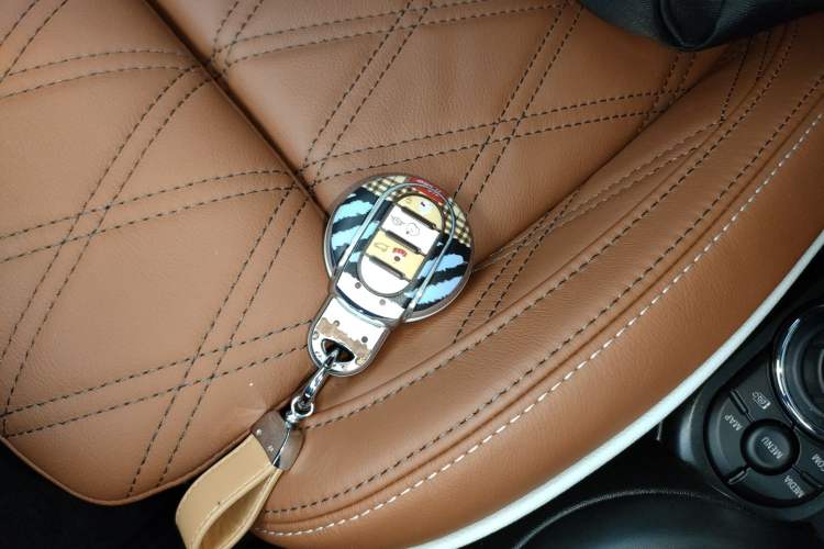 Used MINI 2023 Facelift 2.0T COOPER S Artist Five-Door Edition Vehicle Key