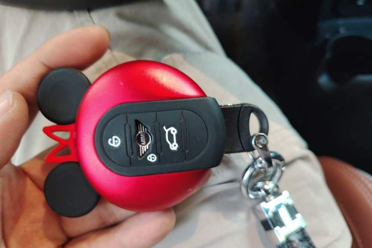 Used MINI 2023 Revised 1.5T COOPER CABRIO Artist Vehicle Key