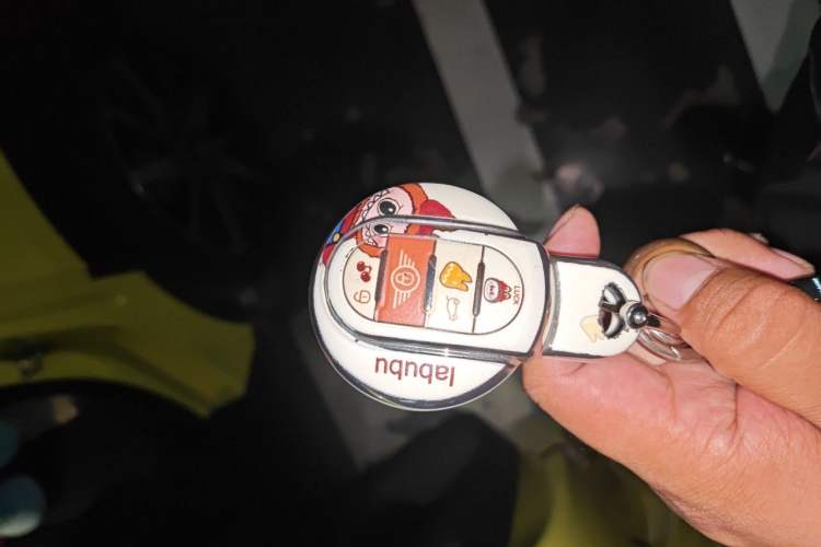 Used MINI 2023 1.5T COOPER Artist Five-Door Edition Vehicle Key