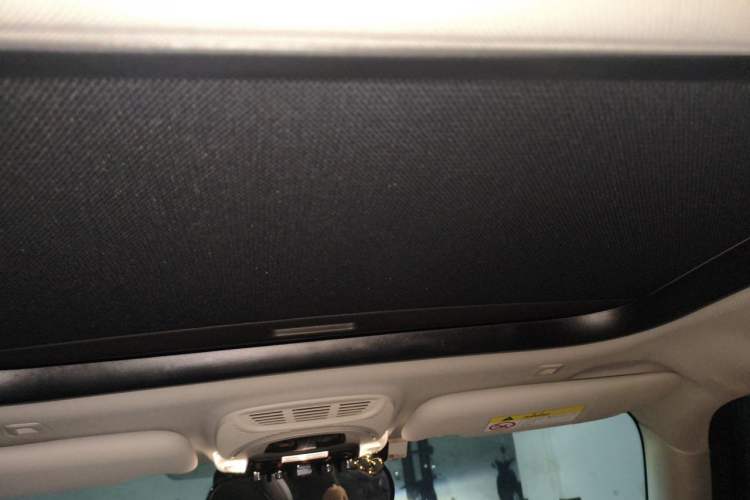 Used MINI 2023 Updated 1.5T COOPER Artist Headliner