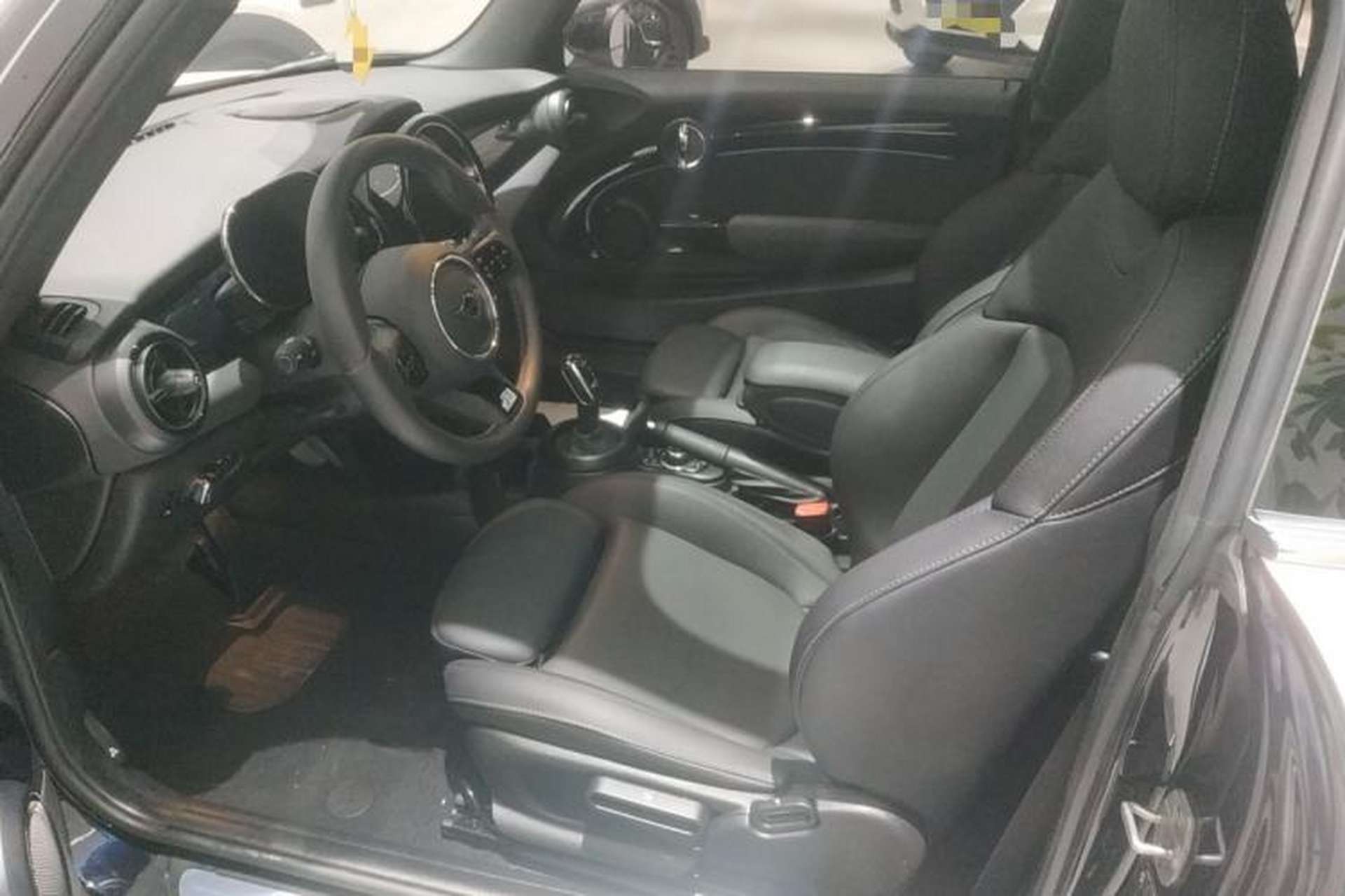 Used MINI 2023 Updated 1.5T COOPER Artist Left Front Seat