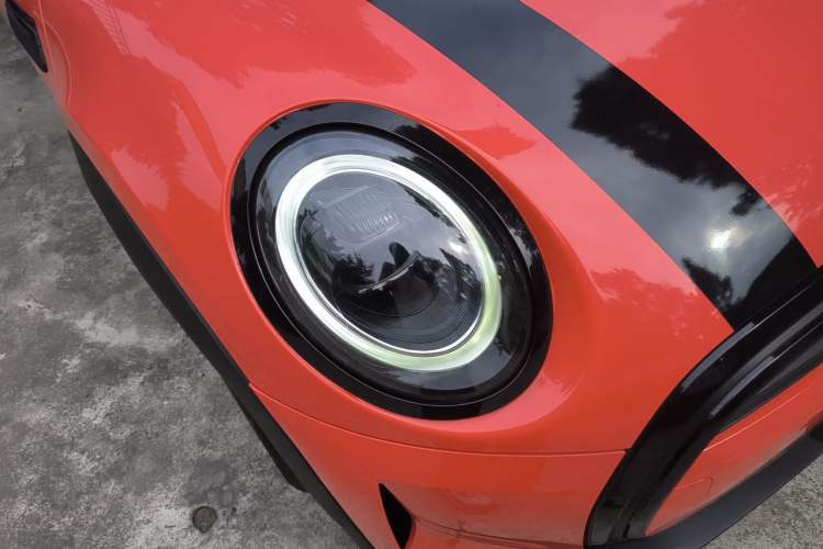 Used MINI 2023 1.5T ONE Right Front Headlight