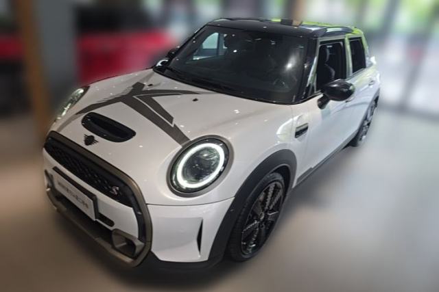 Used MINI 2023 Facelift 2.0T COOPER S Artist Five-Door Edition